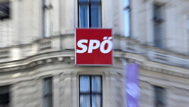 Seit Ende 2018 tobt der Konflikt in der SPÖ rund um die Parteiführung. (Bild: APA/ROLAND SCHLAGER)