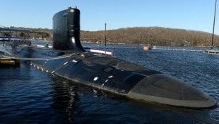 Dieser „Fang“ hat es in sich: Die USS „Virginia“ ist 7800 Tonnen schwer und 115 Meter lang (Symbolbild).  (Bild: AP)