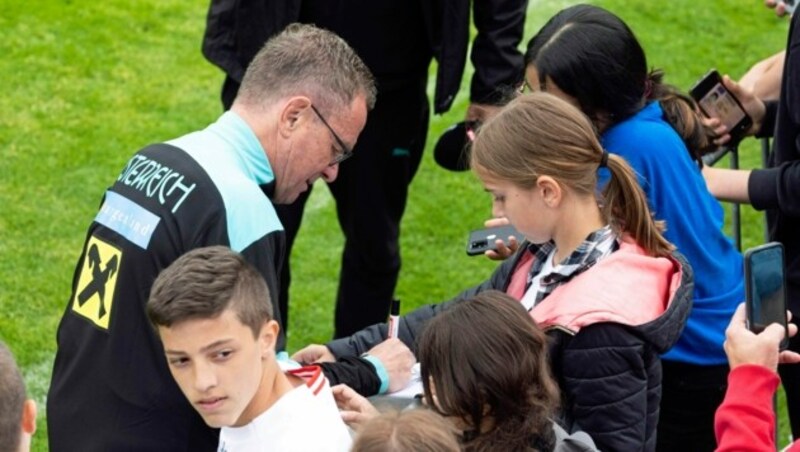 Beim öffentlichen Teamtraining der Rangnick-Truppe werden Kinderaugen leuchten. (Bild: Mario Urbantschitsch)