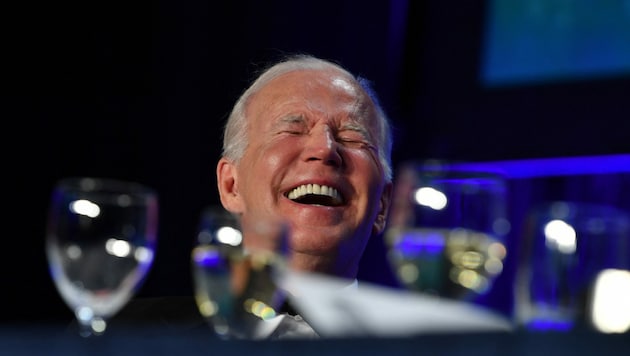 US-Präsident Joe Biden bei einer Gala im Washington Hilton Hotel (Archivbild) (Bild: Nicholas Kamm/AFP)