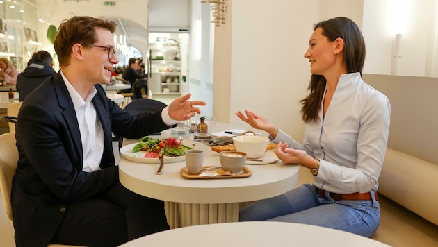 Lukas Crepaz sprach mit der „Krone“ über Beziehungsproben und starke Frauen. (Bild: Tschepp Markus)