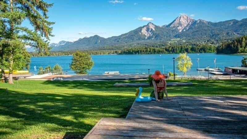 Der Panorama Beach in Drobollach ist der größte kostenlose Seezugang am gesamten Faaker See. (Bild: foto-karin wernig)