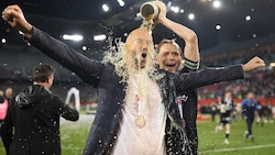 Der Kärntner Sturm-Kapitän Stefan Hierländer und Coach Chris Ilzer freuen sich auf die Champions League in Klagenfurt. (Bild: GEPA)