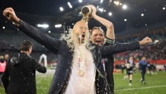 Der Kärntner Sturm-Kapitän Stefan Hierländer und Coach Chris Ilzer freuen sich auf die Champions League in Klagenfurt. (Bild: GEPA pictures)