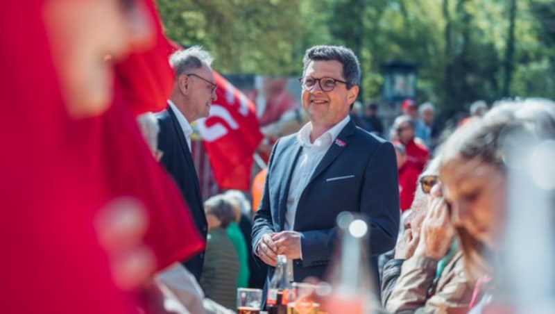 SPö-Chef Michael Lindner in Steyr (Bild: MecGreenie Production oG)