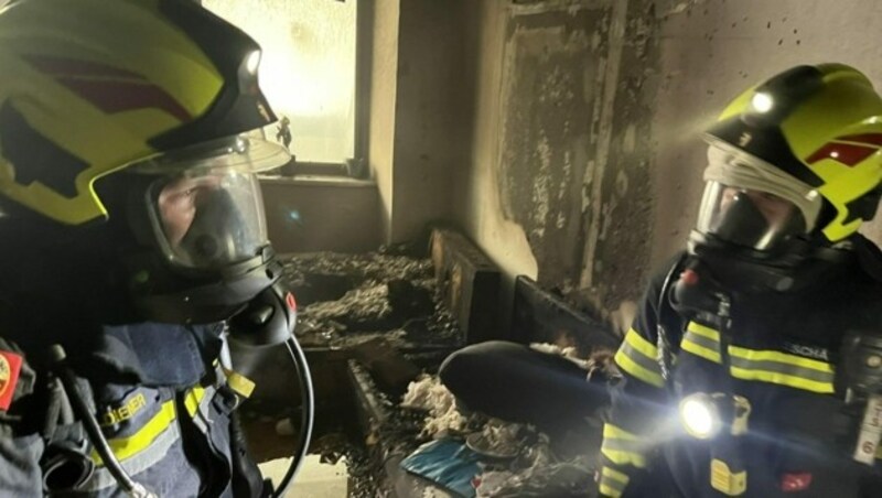 Die Wohnung war stark in Mitleidenschaft gezogen worden. (Bild: FF Schärding)