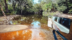 Der 65-Jährige dürfte an dieser Stelle von zwei Krokodilen angegriffen worden sein. (Bild: Queensland Police)