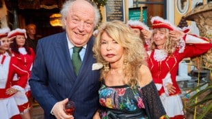Friedrich Schiller mit seiner Jeannine im Marchfelderhof (Bild: Starpix / picturedesk.com)