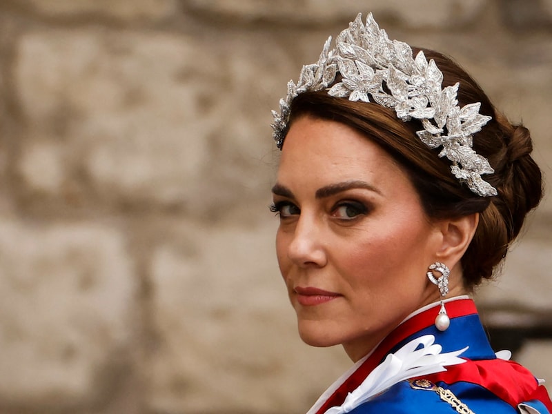 Prinzessin Kate bei der Krönung von König Charles (Bild: APA/AFP/Odd ANDERSEN)