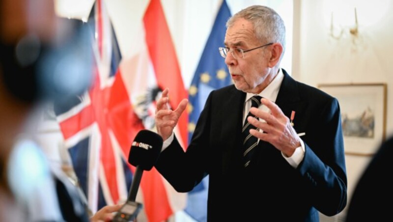 Van der Bellen sprach nach der Krönung in der österreichischen Botschaft in London mit der „Krone“. (Bild: Markus Wenzel)