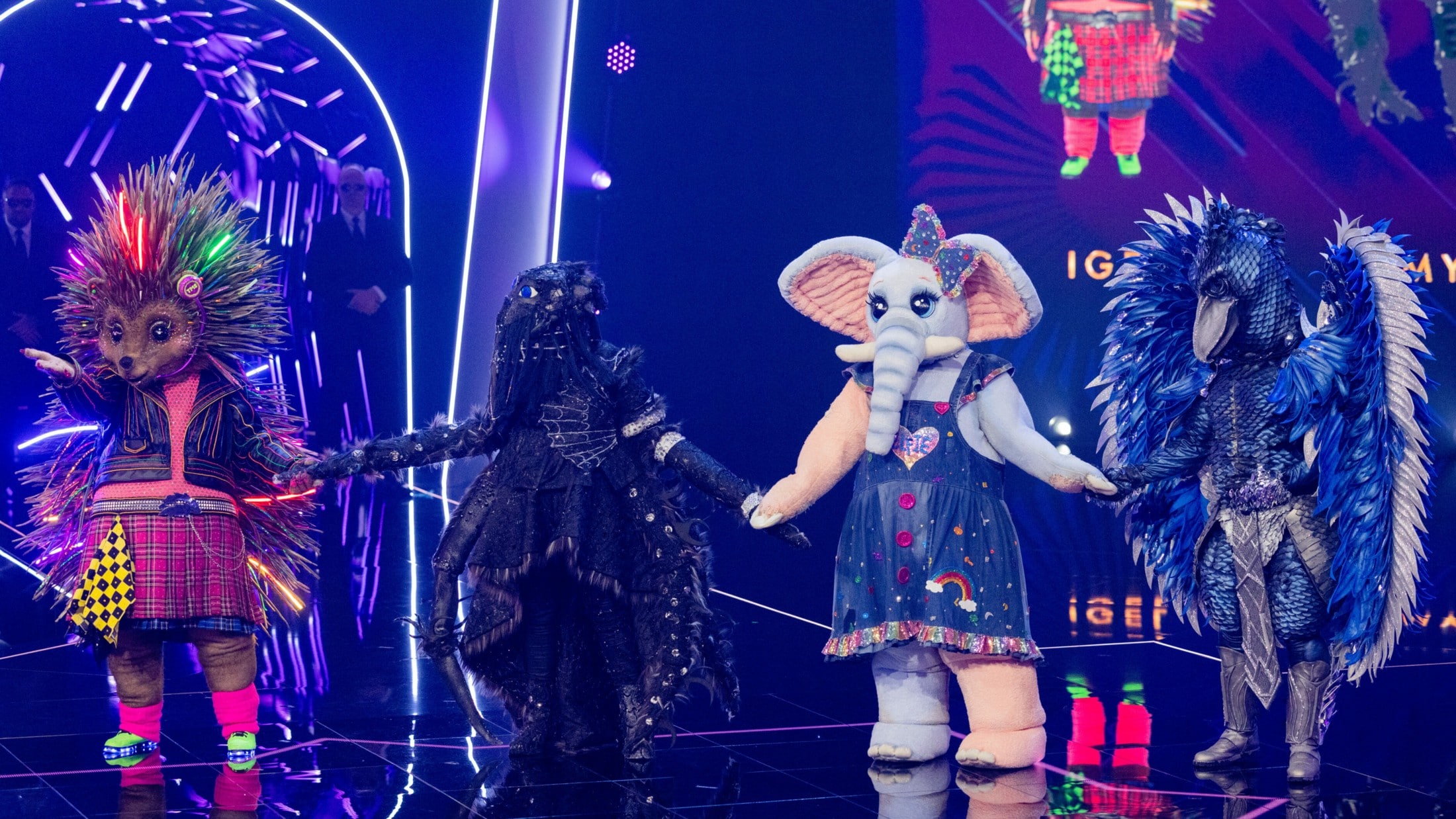 Alle Wurden Enttarnt Luca Hänni Gewinnt „the Masked Singer“ Krone At