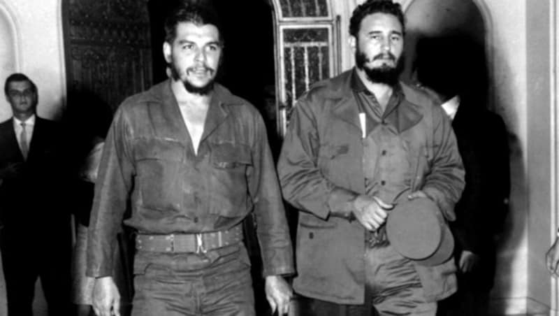 Che Guevara und Fidel Castro in Havanna im Jahr 1963 (Bild: AFP)