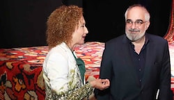 Konstanze Breitebner und Michael Niavarani vor der Premiere von „Manche mögen’s verschleiert“ im Stadttheater Mödling. (Bild: Judt Reinhard)