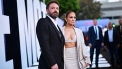 Ben Affleck und Jennifer Lopez (Bild: APA/Getty Images via AFP/GETTY IMAGES/Matt Winkelmeyer)