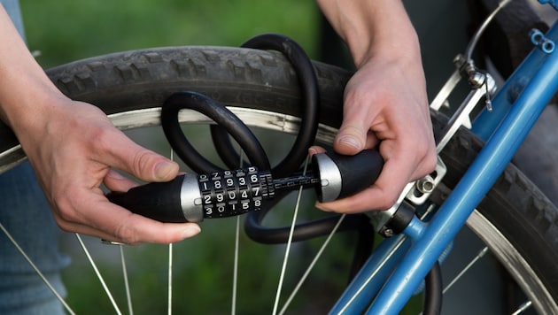 The two bicycle thieves had been up to mischief in the Bregenz area and in St. Gallen. (Bild: Budimir Jevtic - stock.adobe.com)