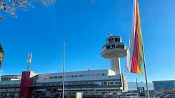 Das Tauziehen um den Flughafen Klagenfurt nimmt ein vorläufiges Ende: Die Call Option wird gezogen. (Bild: Hronek Eveline)