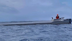 Die kolumbianische Marine hat laut eigenen Angaben im Pazifischen Ozean das größte Drogen-U-Boot (Bild) in der Geschichte des Landes abgefangen. (Bild: AFP/Colombian Army)
