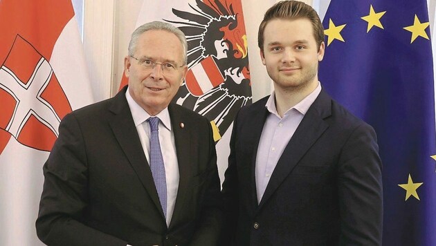 Landesparteiobmann Karl Mahrer und Bildungssprecher Harald Zierfuß (ÖVP) wollen frühe Deutschförderung. (Bild: Zwefo)