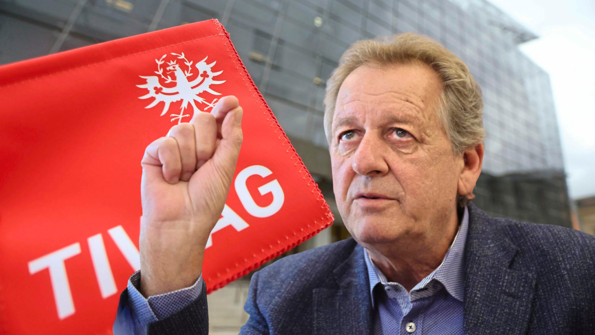 „Man hat aus dem Strompreis eine Steuer gemacht“, kritisiert Tirols AK-Präsident Erwin Zangerl. (Bild: Christof Birbaumer)