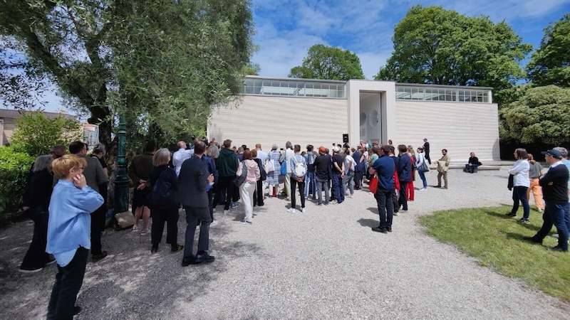 Der Österreich-Pavillon in den venezianischen Giardini (Bild: Franziska Trost)