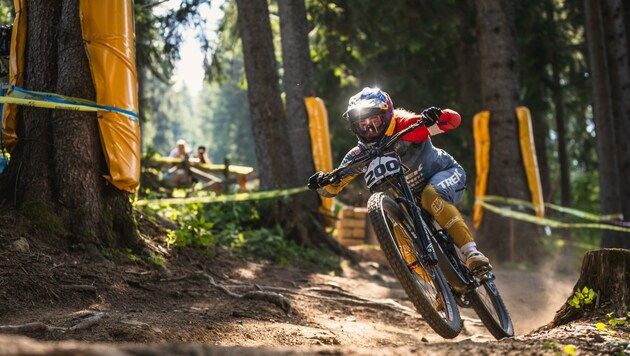 Valentina Höll zählt zu den besten Mountainbikerinnen der Welt. (Bild: Jonas Schwarzwälder)