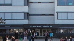 Zwei Burschen der Mittelschule Rheindorf hatten die Nase vorn. (Bild: Marktgemeinde Lustenau)