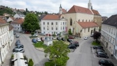 Der Körnermarkt in Krems: Viel Platz für Autos ist hier nicht. (Bild: Attila Molnar)