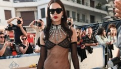 Irina Shayk zog in Cannes alle Blicke auf sich. (Bild: www.viennareport.at)