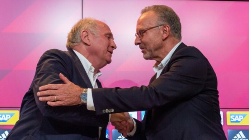 Uli Hoeneß (li.) und Karl-Heinz Rummenigge (Bild: APA/dpa/Peter Kneffel)