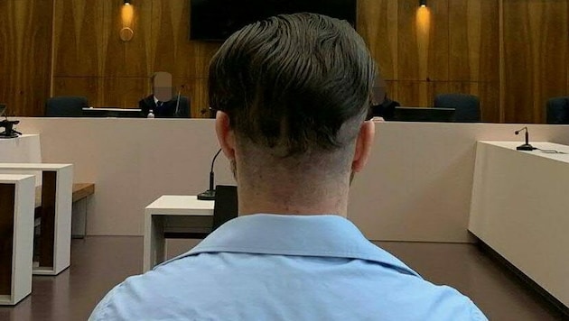 Der Mann wurde am Dienstag am Grazer Gericht zu einer lebenslangen Haftstrafe verurteilt. (Bild: APA/INGRID KORNBERGER)