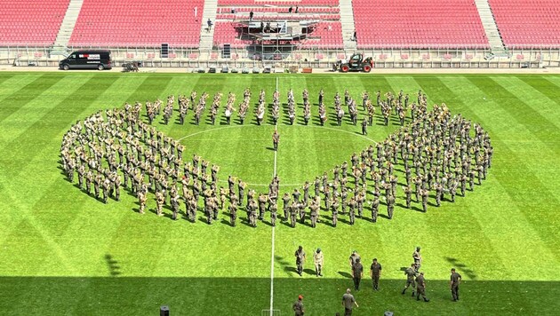 Am Donnerstag um 19 Uhr beginnt das Festival im Klagenfurter Wörthersee-Stadion. (Bild: Bundesheer)