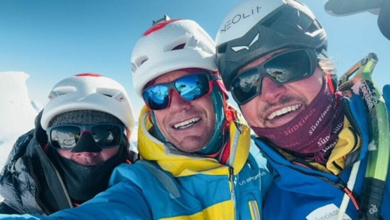 Simon Gietl (Italien) mit Mathieu Maynadier (Frankreich) und Roger Schäli (Schweiz) (Bild: Daniel Hug)