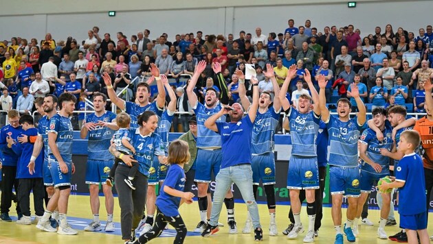 Finale! Die Linz-Handballer feierten. (Bild: GEPA pictures/ Christian Moser)