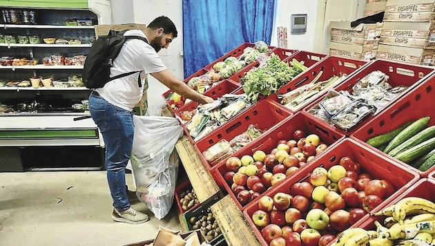 Die „Allesverwerter“-Filiale in Favoriten ist gut besucht. (Bild: Jöchl Martin)