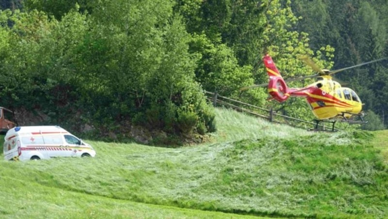 Auch zwei Notarzthubschrauber waren im Einsatz. (Bild: zoom.tirol)