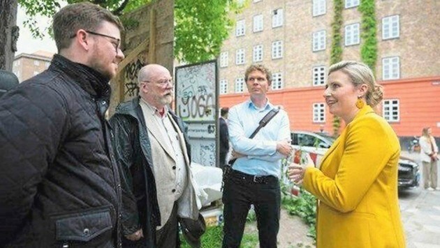 Raab im Gespräch mit Kopenhagens Stadtteilplanern (Bild: BKA)