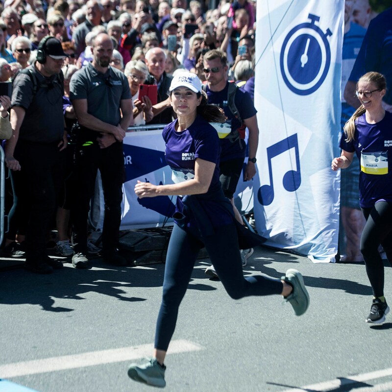 Kronprinzessin Mary gibt beim „Royal Run“ alles. (Bild: APA/AFP/Ritzau Scanpix/Tim Kildeborg Jensen)