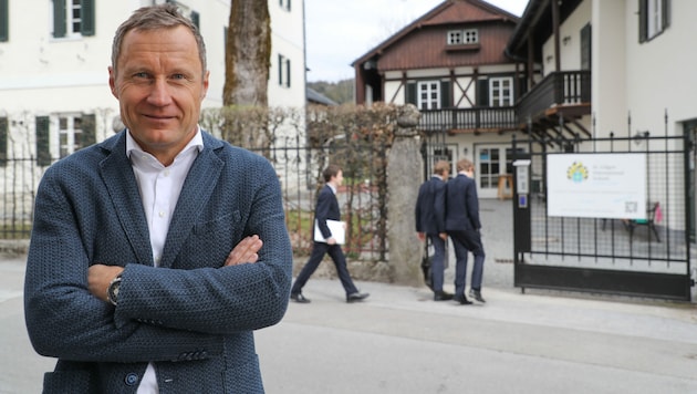 Manfred Hückel ist ehrenamtlicher Managing Partner der St. Gilgen International School und Lehrbeauftragter für Leadership an der WU Wien, der Hochschule St. Gallen und der HHL in Leipzig, wo er im Vorjahr zum besten Gastdozenten gewählt wurde. (Bild: Franz Neumayr / picturedesk.com)