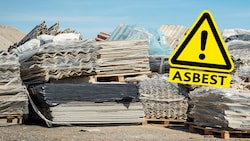 Besondere Sorge bereiten die Anlieferung gesundheitsgefährdender Materialien. (Bild: stock.adobe.com, Krone KREATIV)