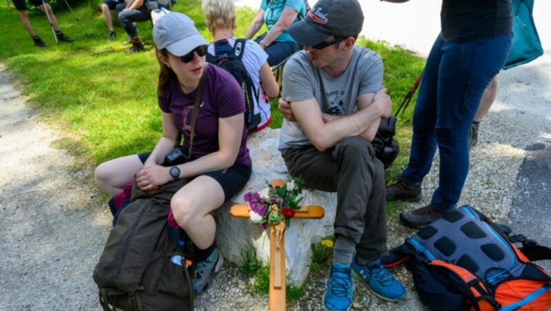 Auch Pausen und Gespräche gehören zum Pilgern. (Bild: Wolfgang Schuh)