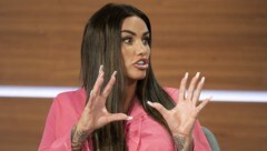 Katie Price bedauert alle tragischen Unfalltode ihrer Haustiere. Tierschützer wollen diesen Geschichten nicht wirklich Glauben schenken. (Bild: Aaron Chown / PA / picturedesk.com)