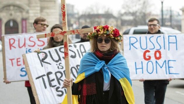 Demonstranten in Wien (Bild: AFP)