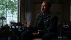 Arnold Schwarzenegger spricht in der Netflix-Doku „Arnold“ unter anderem über Missbrauch in seiner Kindheit. (Bild: Netflix)