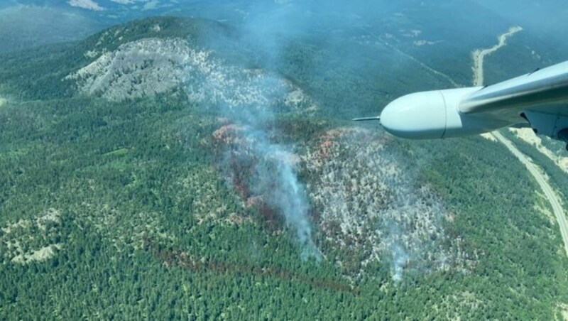 (Bild: APA/AFP/BC Wildfire Service)