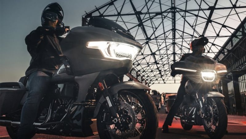 Harley-Davidson CVO Street und Road Glide (Bild: Harley-Davidson)