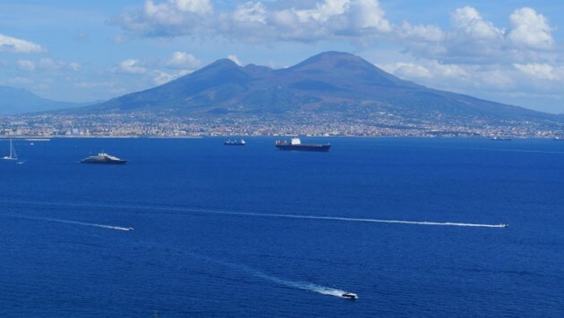 Der Golf von Neapel (Symbolbild) (Bild: stock.adobe.com)