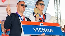 Sandra und Andreas aus Wien haben bei der Europameisterschaft im Straßenbahnfahren den Titel geholt. (Bild: RENE JUNGNICKEL)