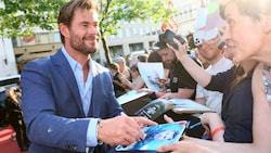Chris Hemsworth („Thor“) bei der Netflix-Filmpremiere am Freitagabend in Berlin - zuvor hatte er Zeit für ein Gespräch mit der „Krone“. (Bild: 2023 Getty Images)