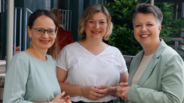 Grünen-Chefin Berthold (l.) und Stadträtin Schiester (M.) bekamen Unterstützung von der neuen Generalsekretärin Olga Voglauer.