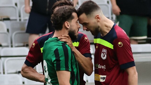 Ein heißes Derby auf Augenhöhe: Wackers Dionis Ramaj (l.) und Unions Aleksandar Jovanovic. (Bild: Birbaumer Johanna)